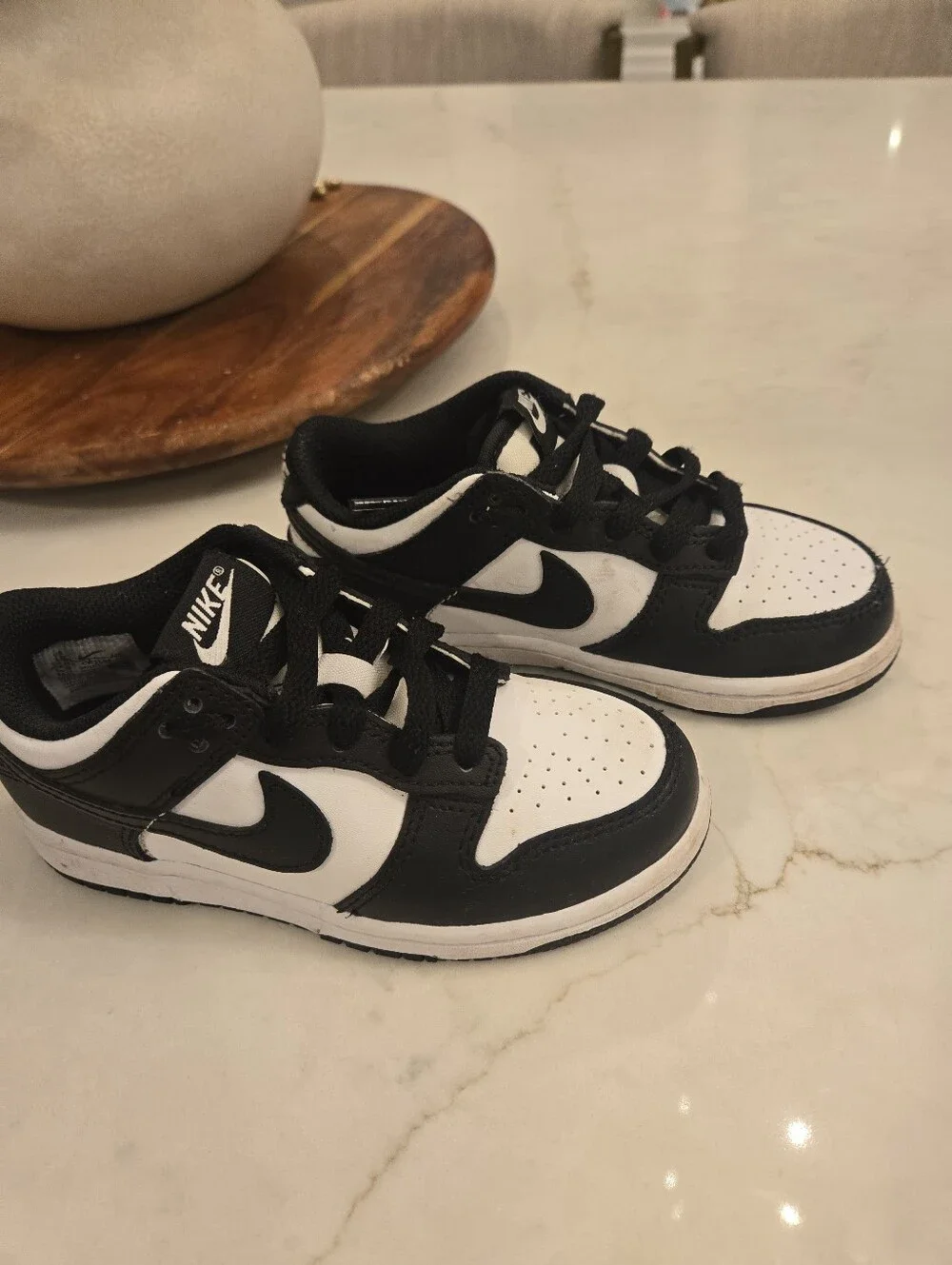 Nike Kids Low-Top Sneakers - Black & White 11c